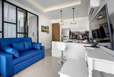 PALMYRAH SURIN, MODERN 1BR with Terrace, 150 meters to Surin Beach – Photos 9